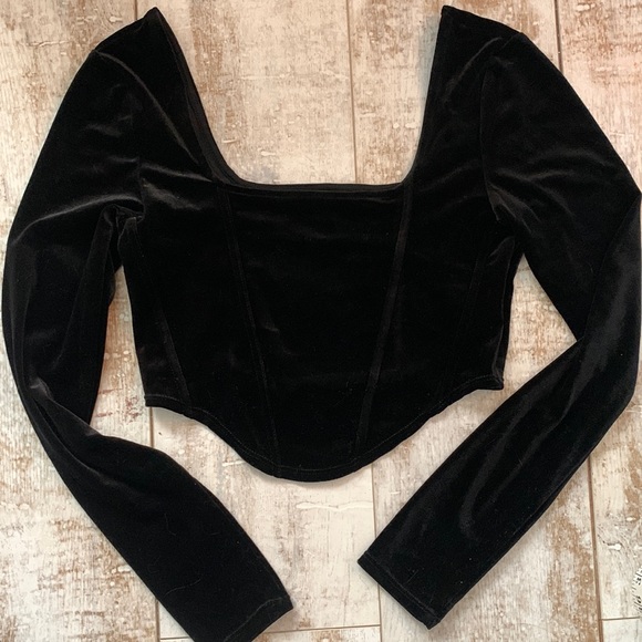 Black cropped velvet corset top - Picture 1 of 2